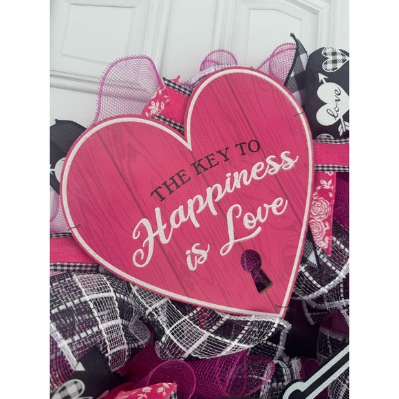 Valentines Day Heart Wreath, The Key To Happiness is Love Sign Door Hanger - Picture 2 of 9
